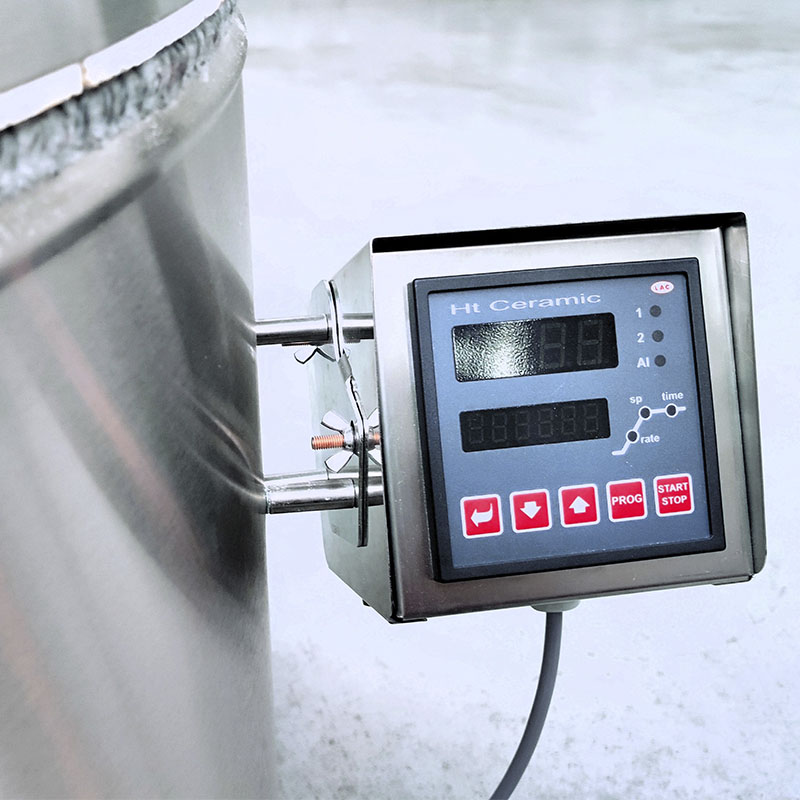 Regulator-teploty-HTH8.jpg